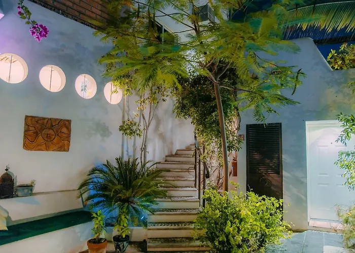 Los Milagros Hotel